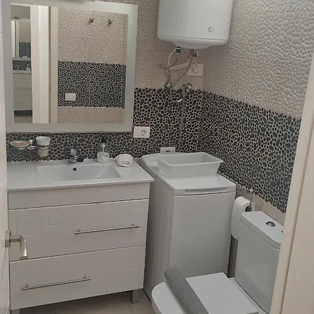 Monolocale Sissy En Vista Mar * 阿德耶